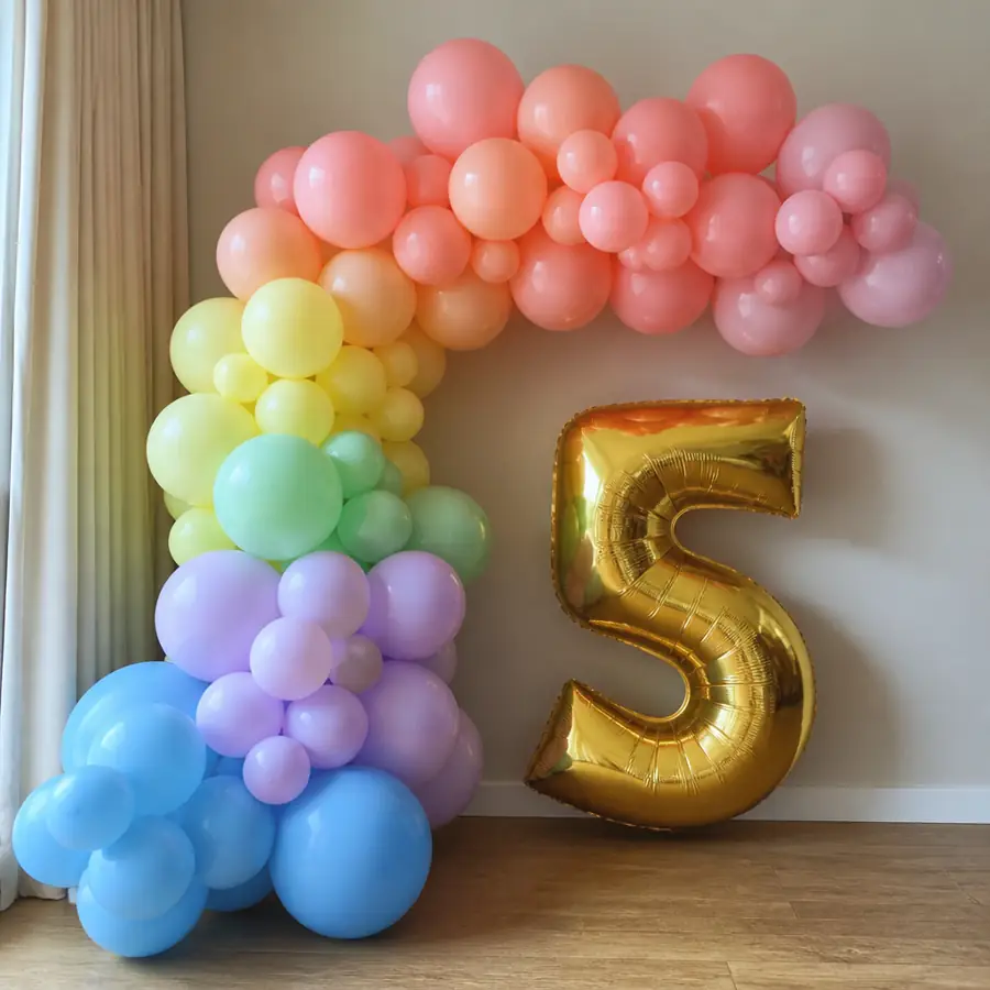 Kids birthday balloons