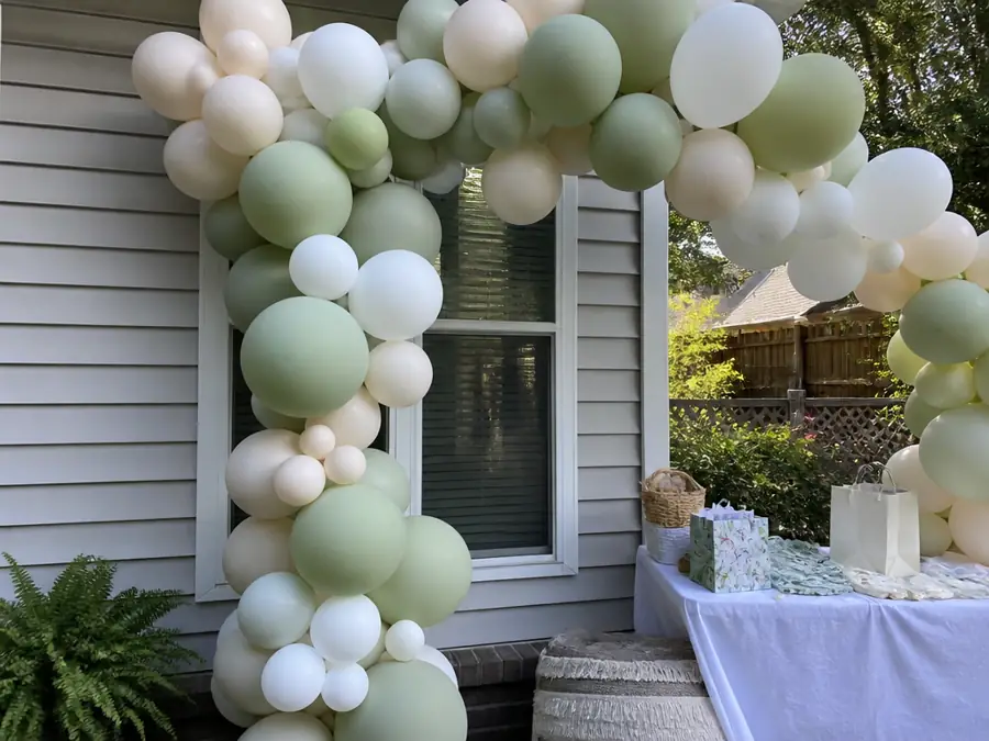 Customer's baby shower arch